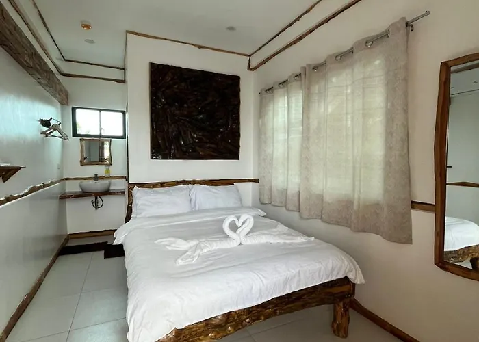 Hostal The Trick *