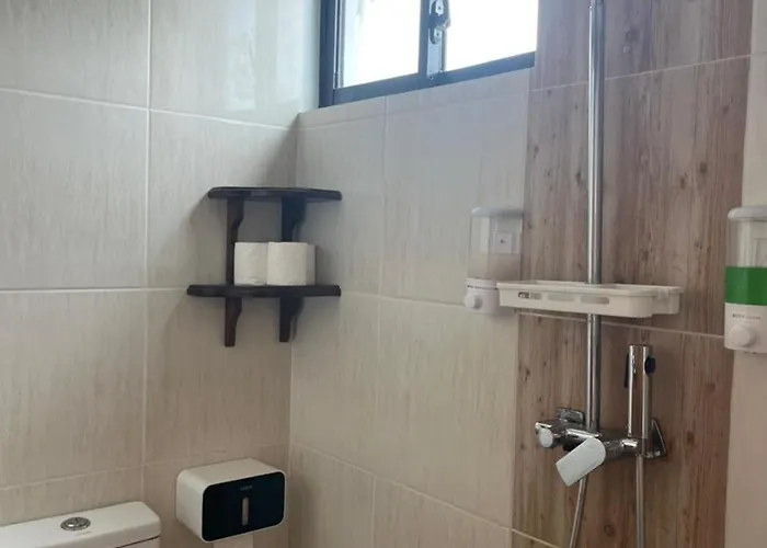 Hostal The Trick *
