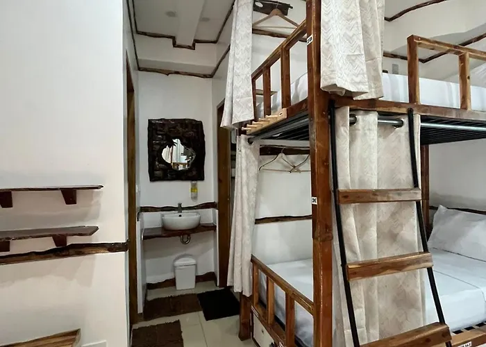 Hostal The Trick *